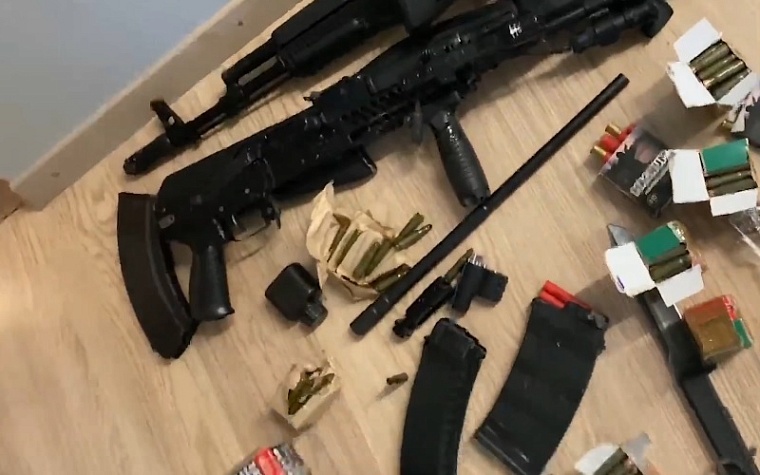 ФСБ задержала подпольных оружейников в Тюменской области