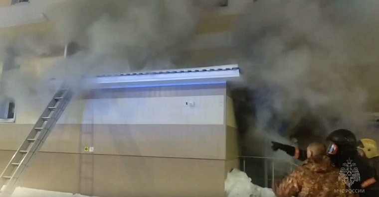 В тюменской спортивной школе произошел пожар, прокуратура проводит проверку