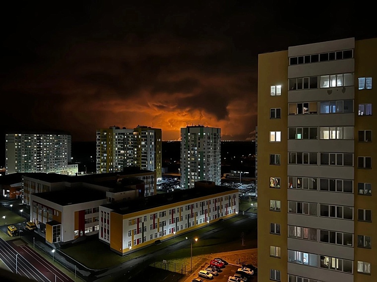 Огненное зарево на небе Тобольска напугало жителей