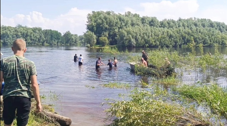 В Нижнетавдинском районе на глазах очевидцев утонул подросток