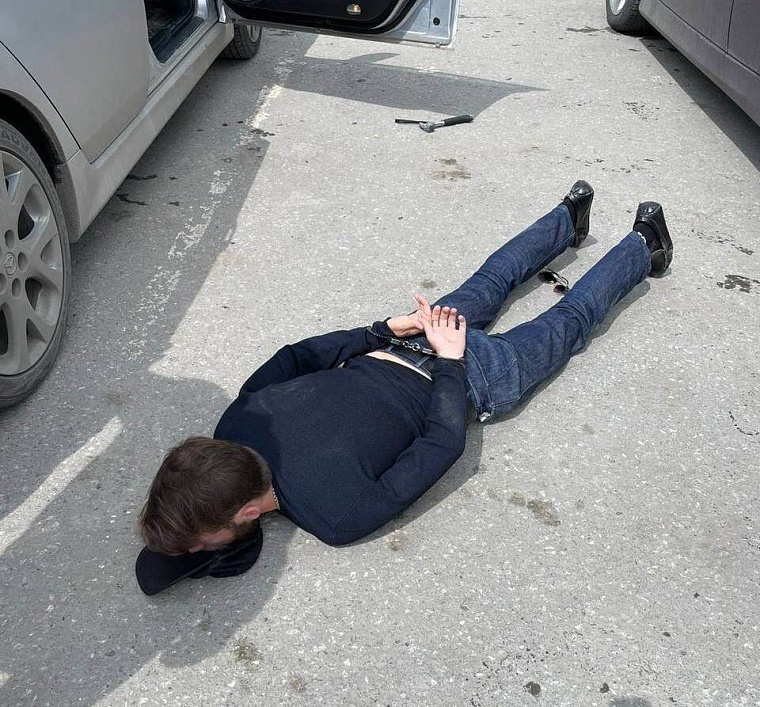 Тюменский мошенник представлялся сотрудником ФСБ и вымогал деньги