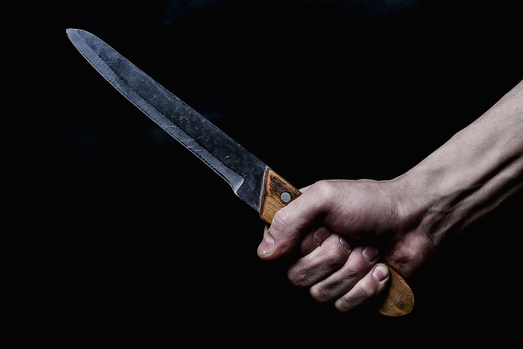 Тюменец угрожал жене убийством из-за переписки