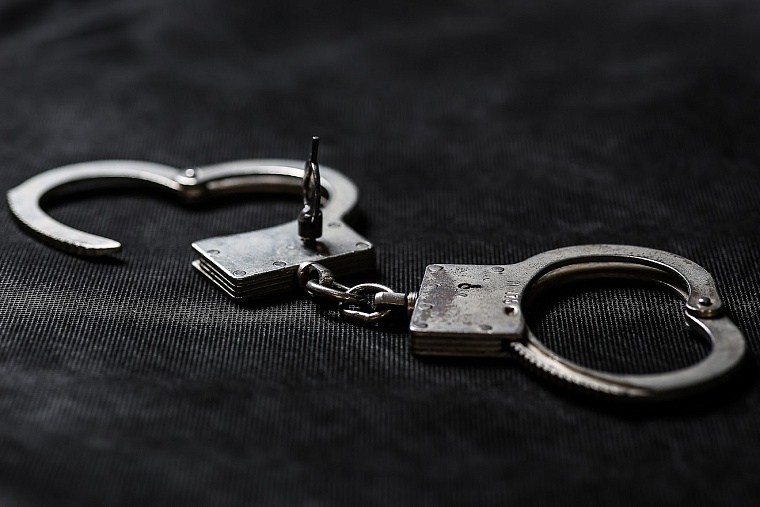 В убийстве пожилой тюменки обвиняют ее квартиросъемщика