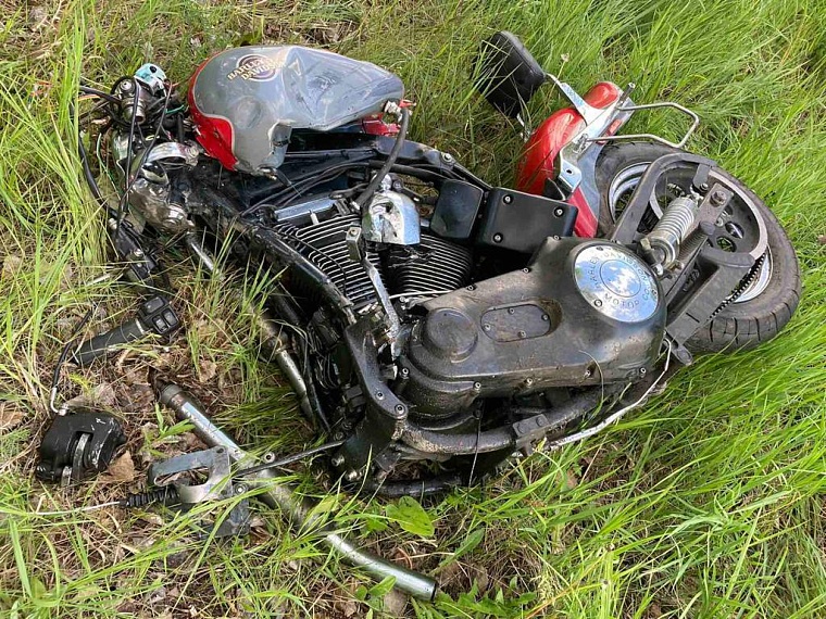 Мотоциклистка погибла на тюменской трассе