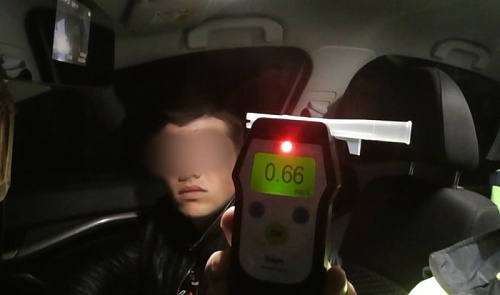 За пьяную езду у троих жителей Тюменской области изъяли автомобили