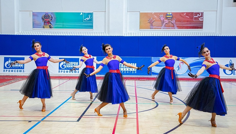 Выступление участников турнира в дисциплине «Ансамбли».