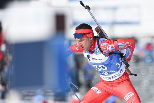 Тюменские биатлонисты выиграли серебро в одиночной смешанной эстафете