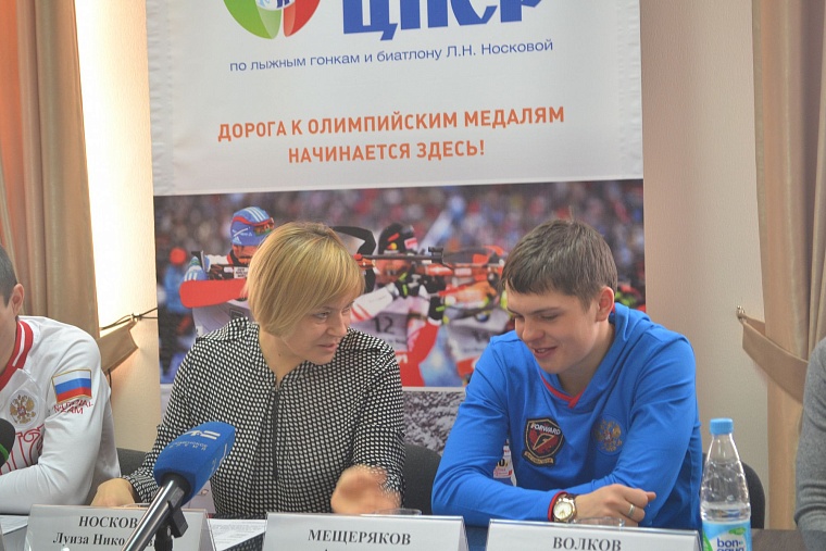 Юниорскому чемпиону мира по биатлону не хватало тюменского тренера на трибуне