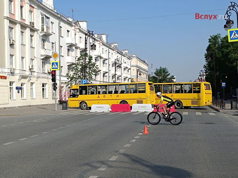 В Тюмени начался триатлон: перекрыта главная улица города