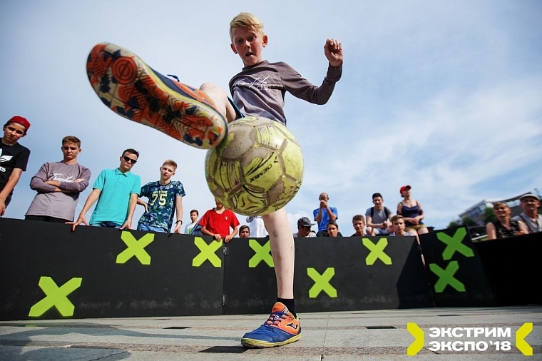 Победитель чемпионата России по футбольному фристайлу в Тюмени представит страну в США