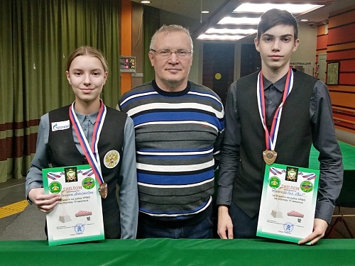 Тюменские спортсмены заняли все призовые места на чемпионате УрФО по снукеру