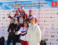 Анастасия Кулешова победила в масс-старте на чемпионате России по лыжным гонкам в Тюмени