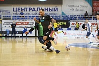 МФК "Тюмень" победил в первых двух играх плей-офф с "Динамо-Самарой"