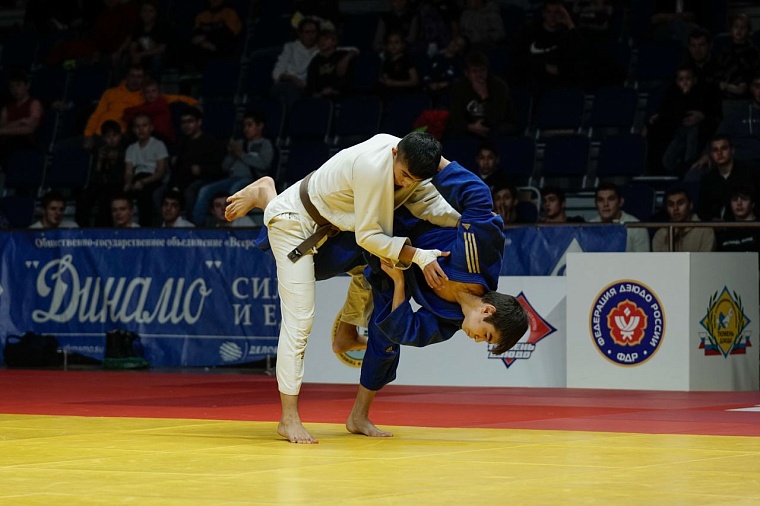 В Тюмени стартовал Всероссийский турнир по дзюдо