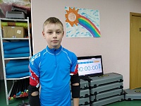 13-летний школьник из Заводоуковска установил рекорд России по планке