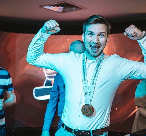 Игроки ХК «Рубин» получили бронзовые медали ВХЛ