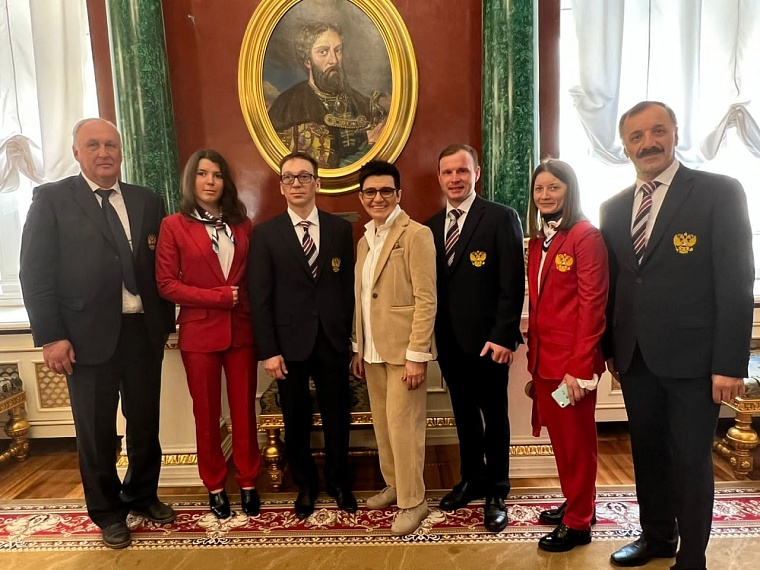 Тюменским паралимпийцам вручили благодарности президента