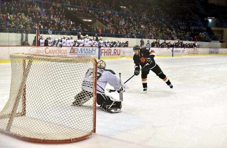 Спортивный уик-энд: «деревянные» медали биатлонистов и победная поступь МФК