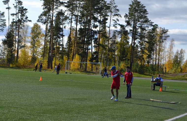Тюменские подростки за ближайшие выходные выяснят, кто лучше играет в лапту