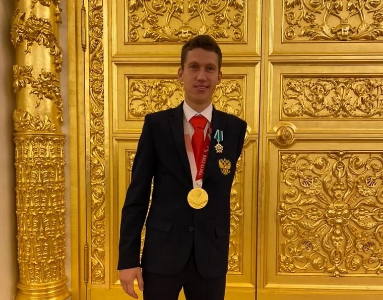 Тюменский паралимпиец Антон Прохоров награжден Орденом Дружбы