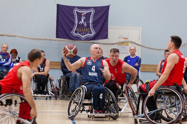 Тюменский "Шанс" вновь вступает в борьбу за награды