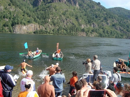 Летом тюменские моржи испытают себя на прочность на Байкале и Енисее