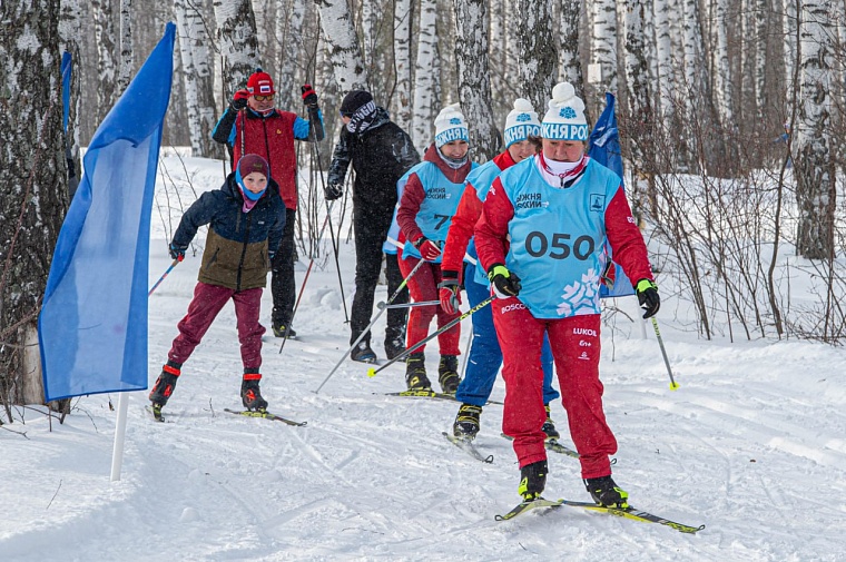 Александр Моор: На «Лыжню России» вышли тысячи тюменцев