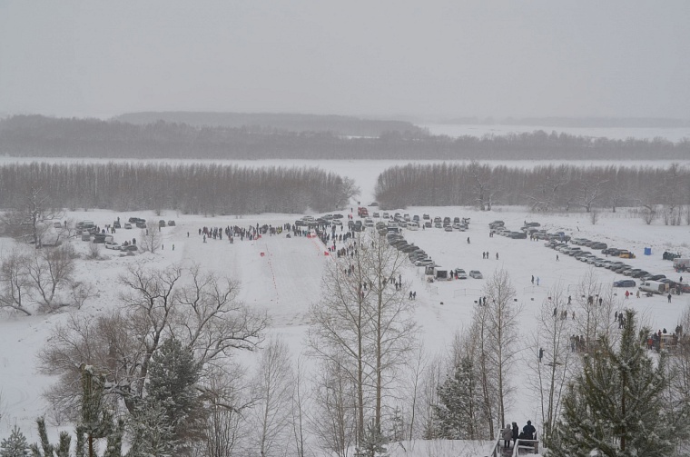 Под Тобольском впервые прошел международный мотослет и чемпионат по гонкам на унимото