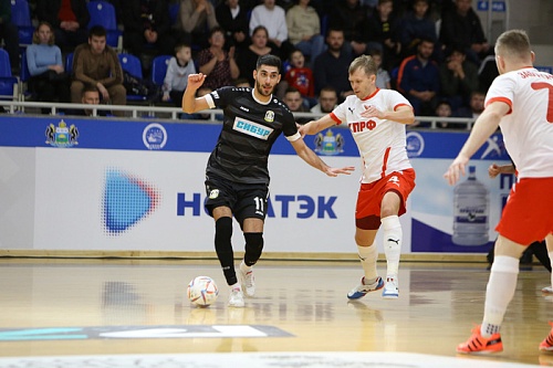 МФК «Тюмень» попробует обыграть соперника по плей-офф - «КПРФ»