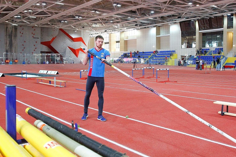 На старт, внимание, марш:  в Тюмени открылся легкоатлетический манеж