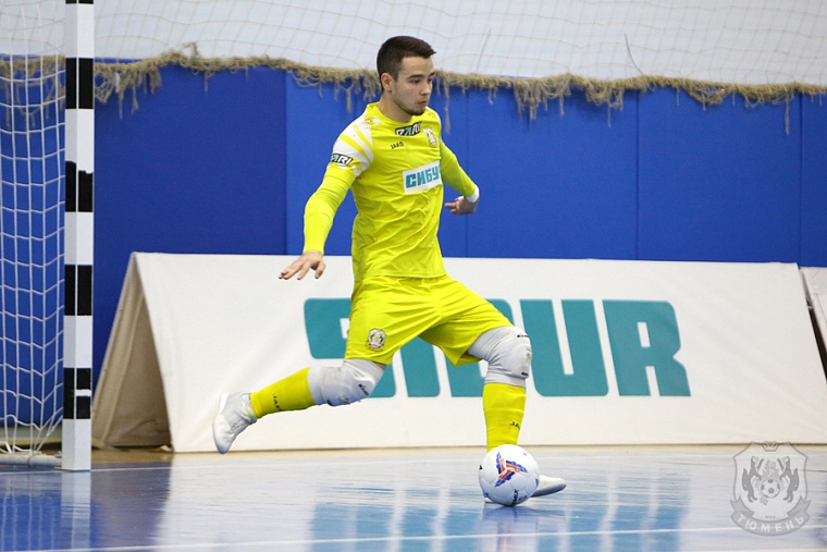 Два игрока МФК «Тюмень» приглашены в сборную России и на товарищеский матч во Вьетнам