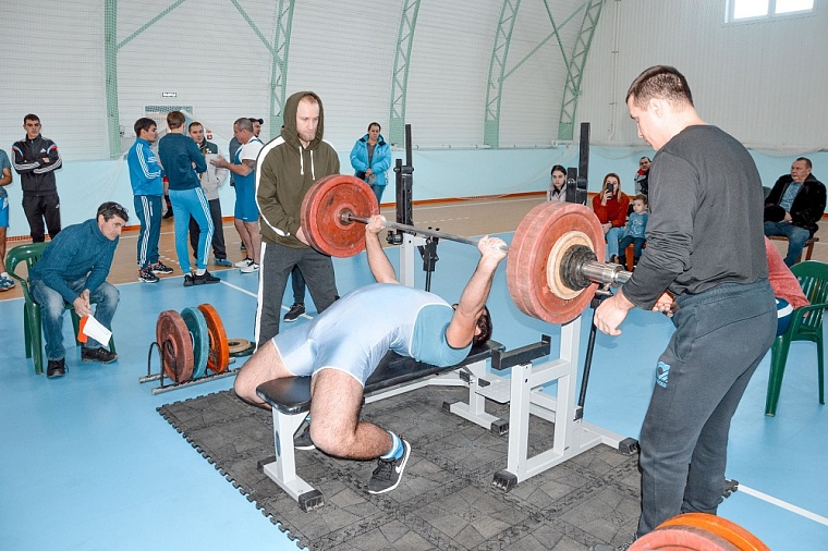 В Ишиме пройдет традиционный турнир по пауэрлифтингу