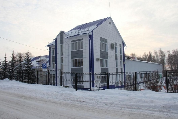 "С иголочки!": в Ишимском районе завершили капитальный ремонт спорткомплекса