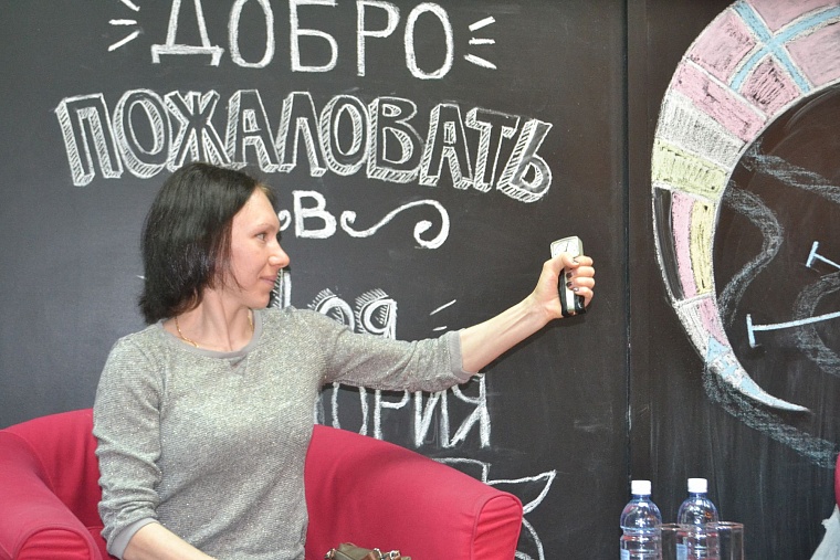 Анастасия Загоруйко пошла по стопам Магдалены Нойнер – вяжет шапки