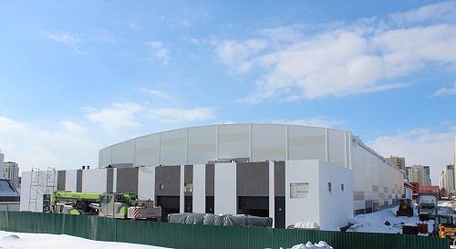 Крытый ледовый каток на улице Народной в Тюмени планируют сдать летом