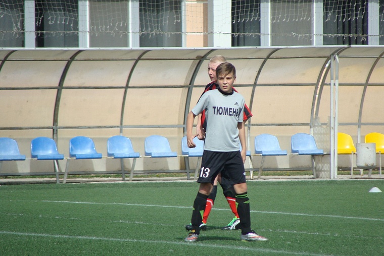 Уроженец Тюмени Юрий Олянин открыл в Крыму детскую футбольную школу