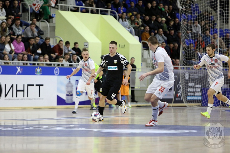 МФК «Тюмень» проведет тур Суперлиги на выезде с «Сибиряком»