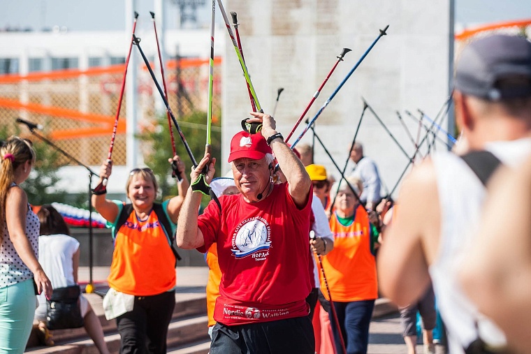 Более двух тысяч тюменцев участвавали в Дне физкультурника
