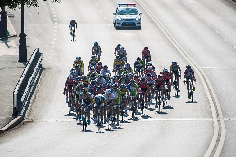 Более двух тысяч тюменцев участвавали в Дне физкультурника
