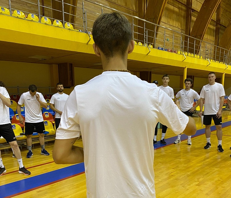 Тюменский ХК «Рубин» вышел из отпуска и начал тренировки