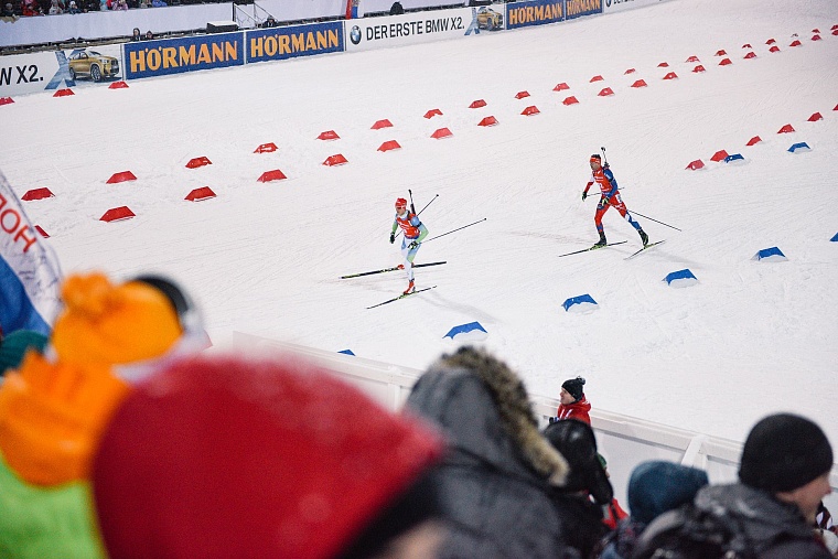 Лучшие фото первого дня этапа Кубка мира по биатлону в Тюмени