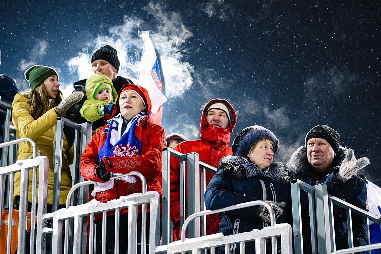 Лучшие фото первого дня этапа Кубка мира по биатлону в Тюмени