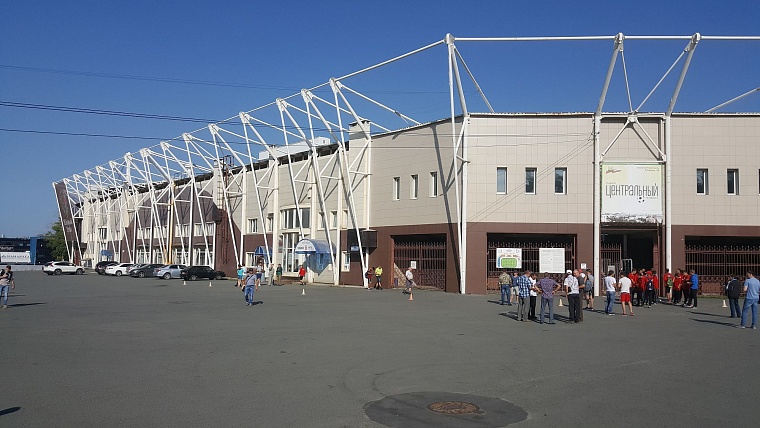 Как корреспондент Вслух.ру съездил с болельщиками в Челябинск