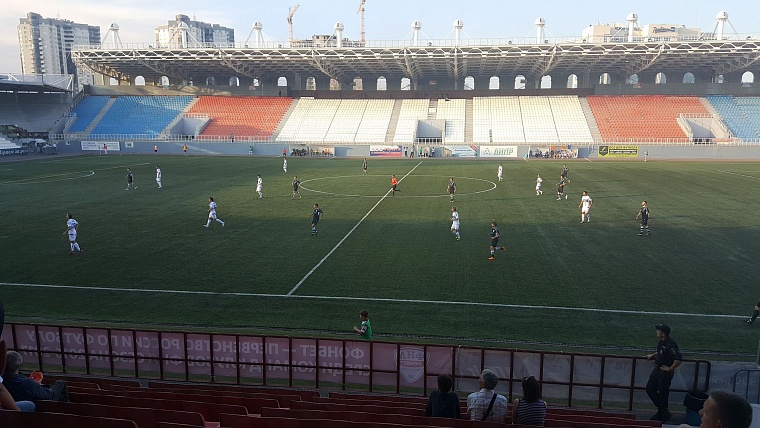 Как корреспондент Вслух.ру съездил с болельщиками в Челябинск