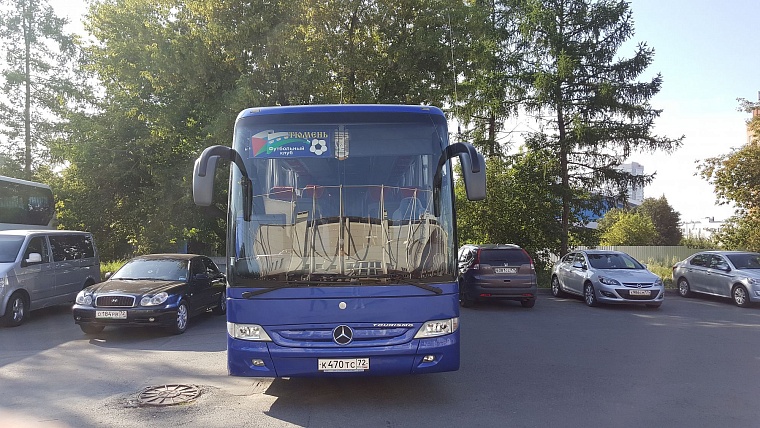 Как корреспондент Вслух.ру съездил с болельщиками в Челябинск