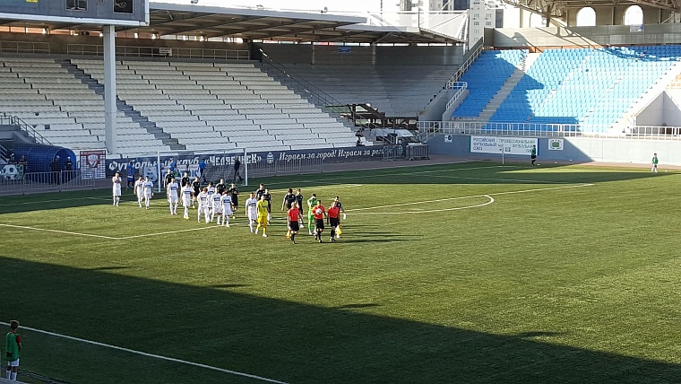 Как корреспондент Вслух.ру съездил с болельщиками в Челябинск