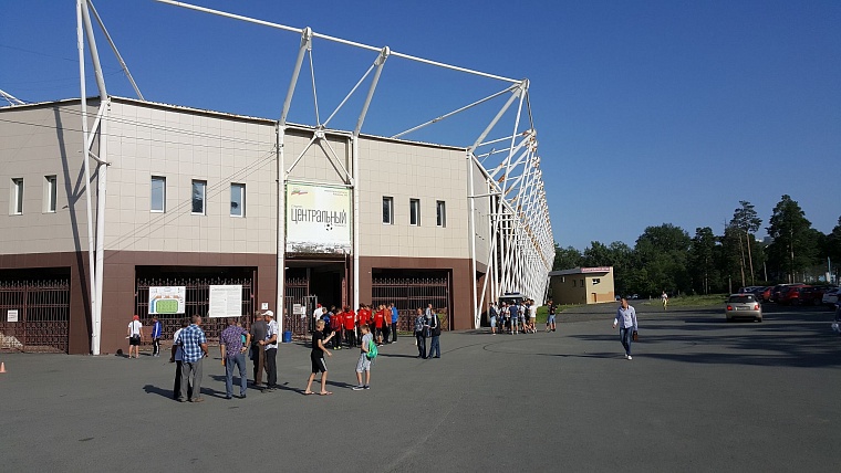 Как корреспондент Вслух.ру съездил с болельщиками в Челябинск