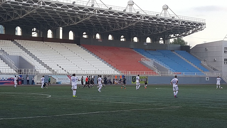 Как корреспондент Вслух.ру съездил с болельщиками в Челябинск