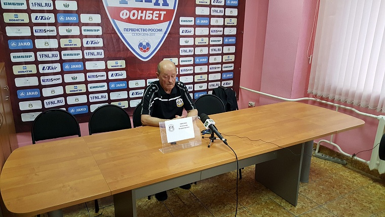 Как корреспондент Вслух.ру съездил с болельщиками в Челябинск