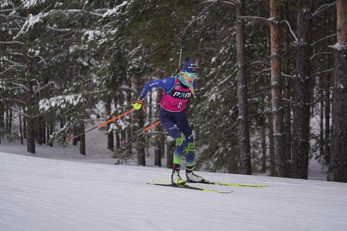 В "Жемчужине Сибири" биатлонистки соревнуются в гонках преследования